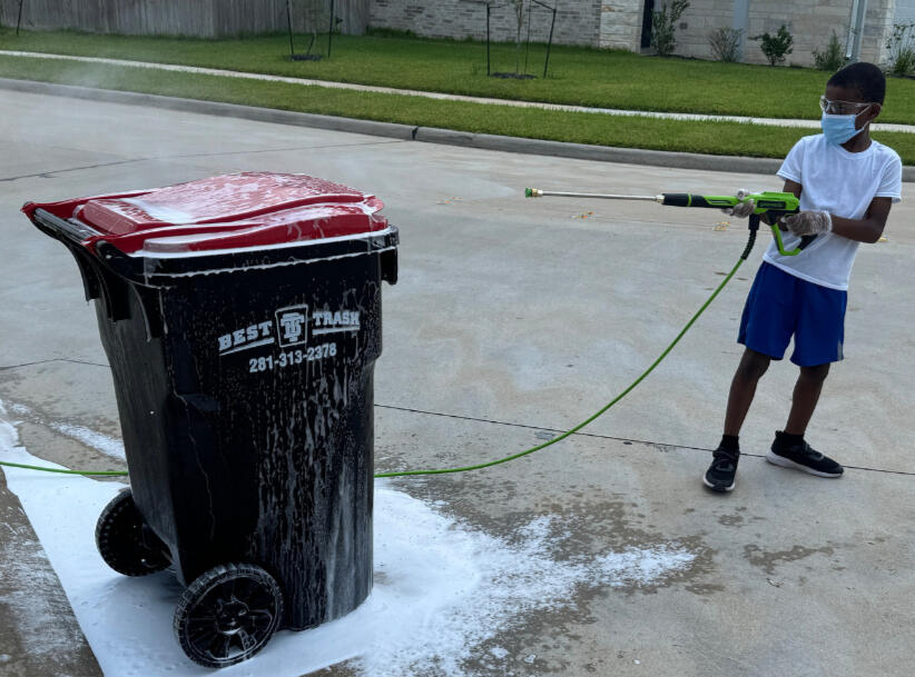 Spraying Bin Spraying Bin